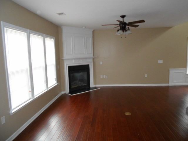 3286 Welmingham Dr SW - Photo 3 of 16