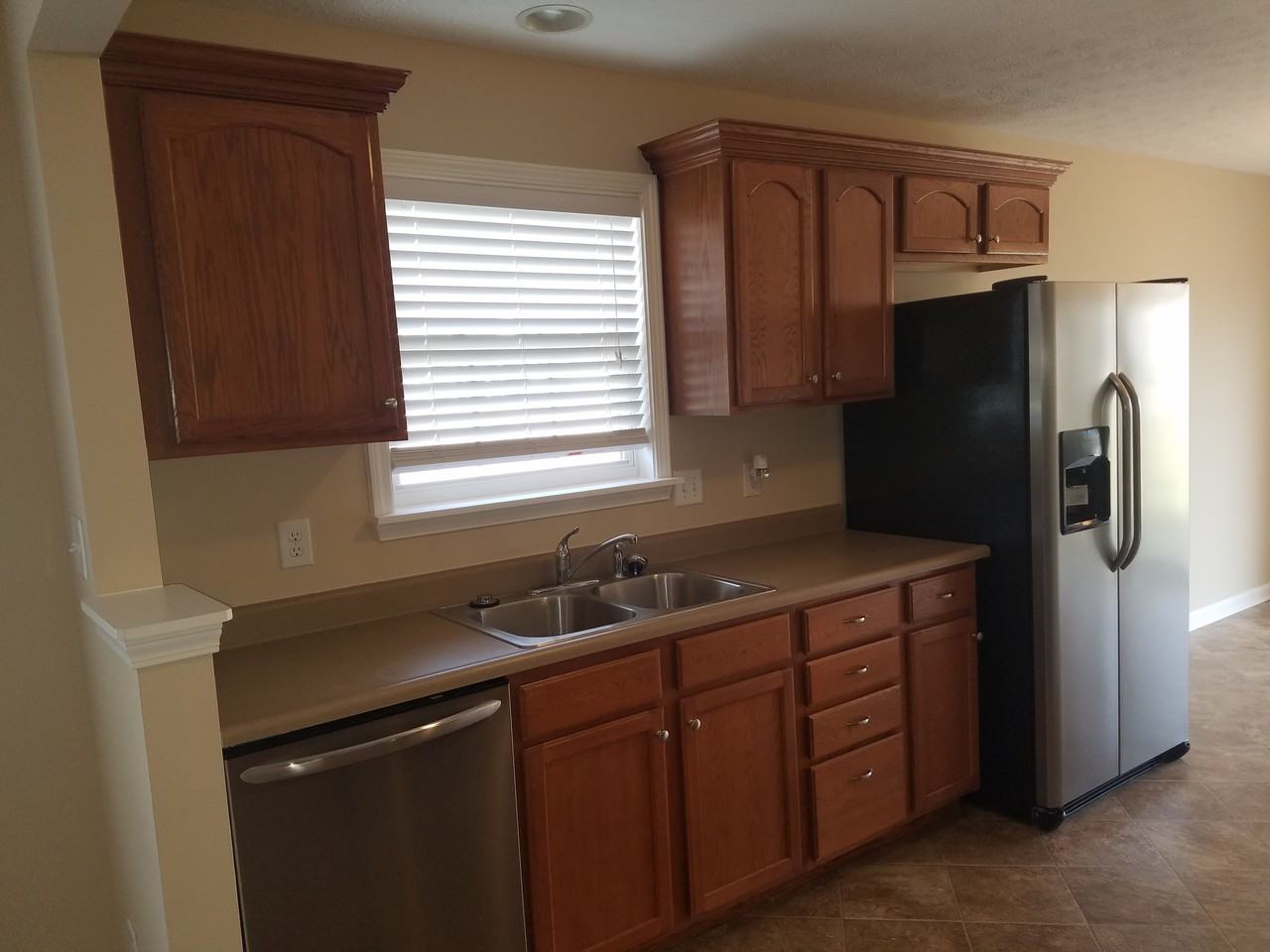 12679 Old Pond Rd - Photo 2 of 11