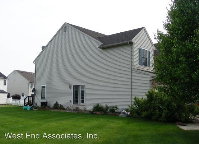 1738 Brookstone Dr - Photo 2 of 7