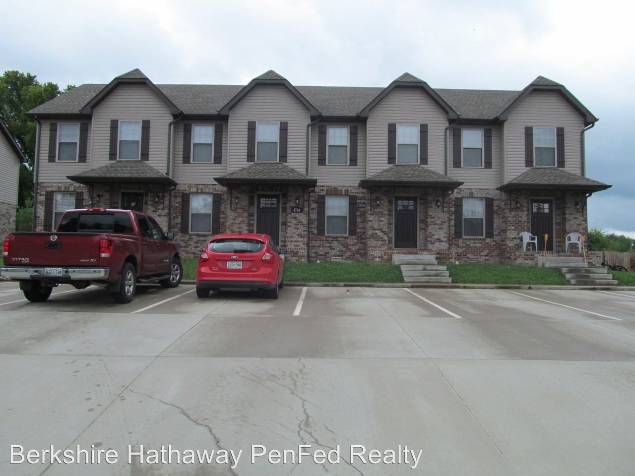 1762 Spring Water Dr - Photo 2 of 18