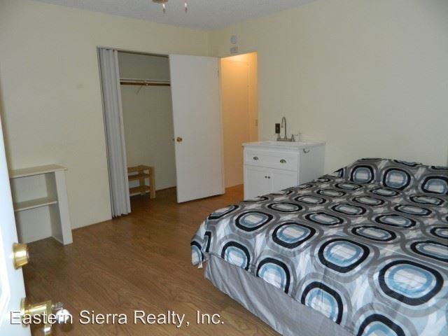 130 Elmcrest Dr - Photo 3 of 7