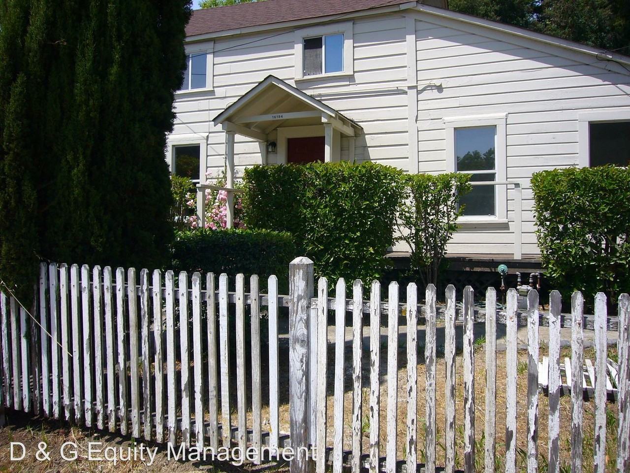 16184 Main St - Photo 2 of 15