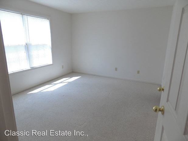 177 Preakness Dr - Photo 2 of 11