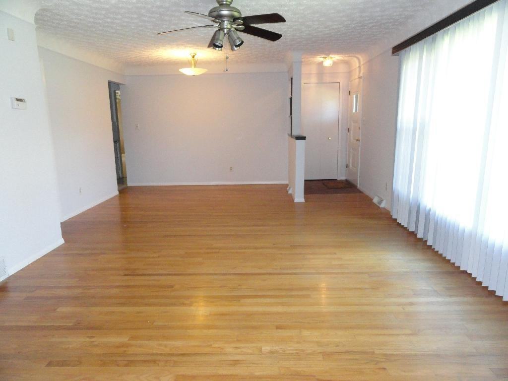 357 Claymore Blvd - Photo 2 of 23