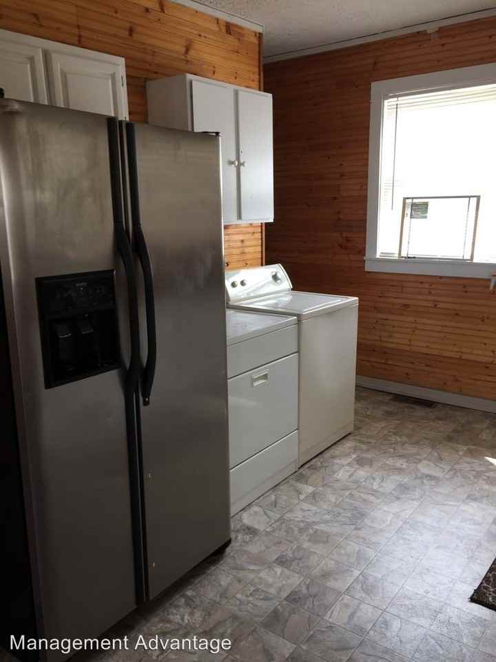 1513 N 10th St - Photo 3 of 10