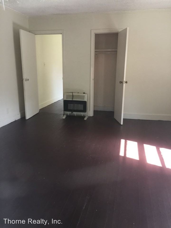 511 E Church Street - Photo 2 of 3