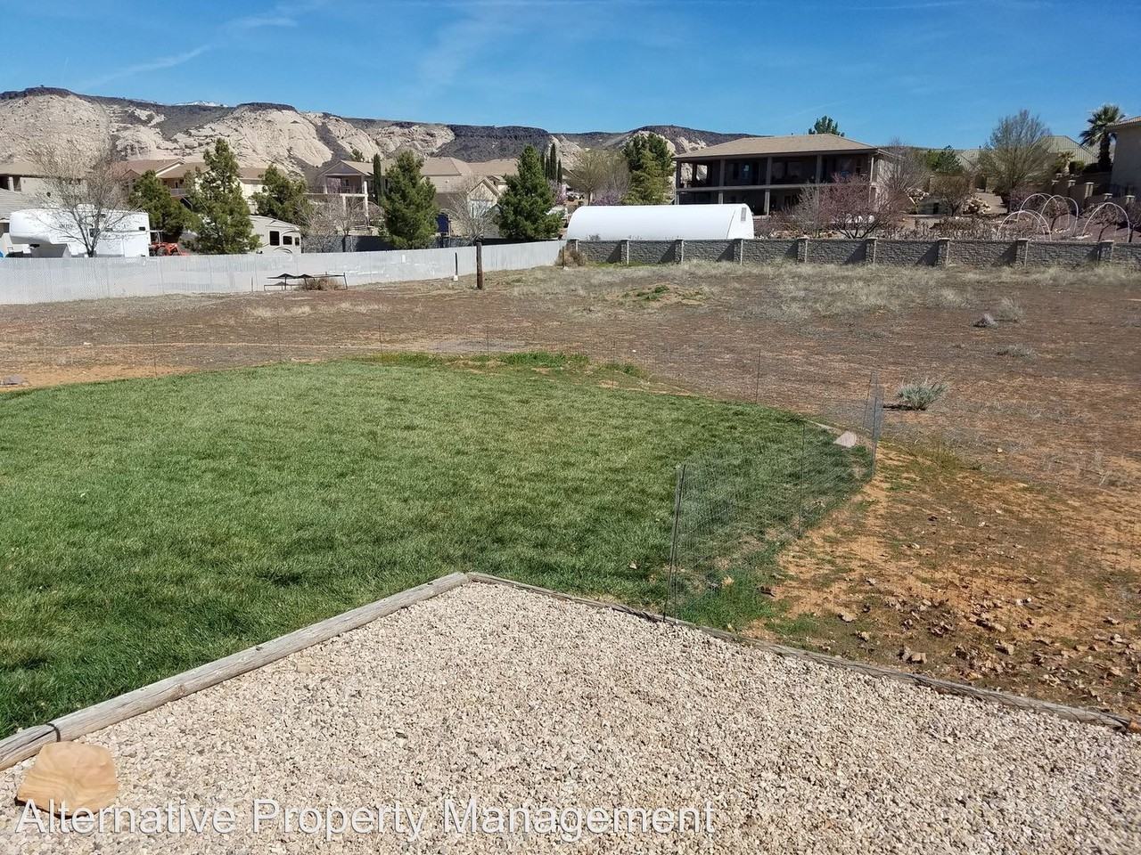 5284 N 1620 W - Photo 3 of 50