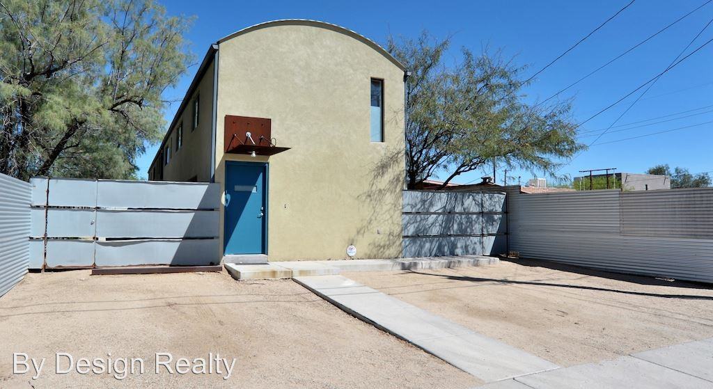 1227 N 13th Ave - Photo 2 of 50