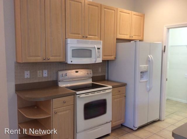 2533 Stanhope Dr - Photo 3 of 22