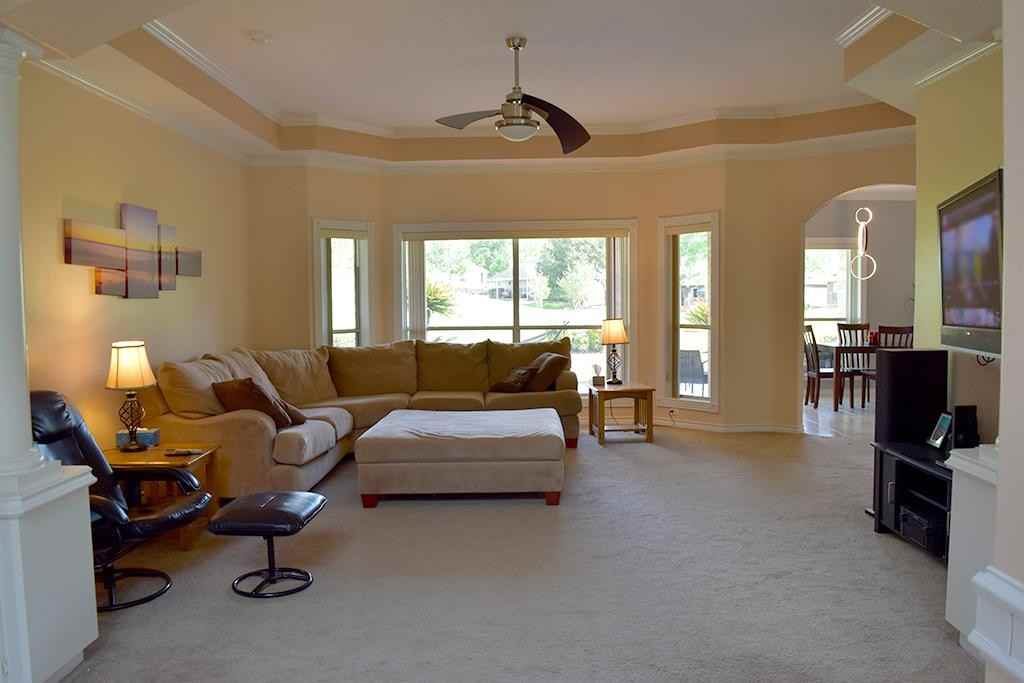 110 Spring Lake - Photo 3 of 15