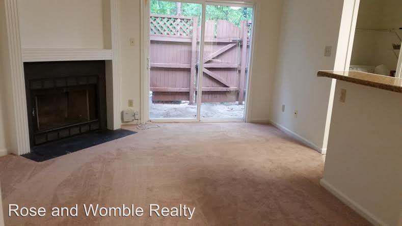 28 Hard Wood Dr - Photo 2 of 10