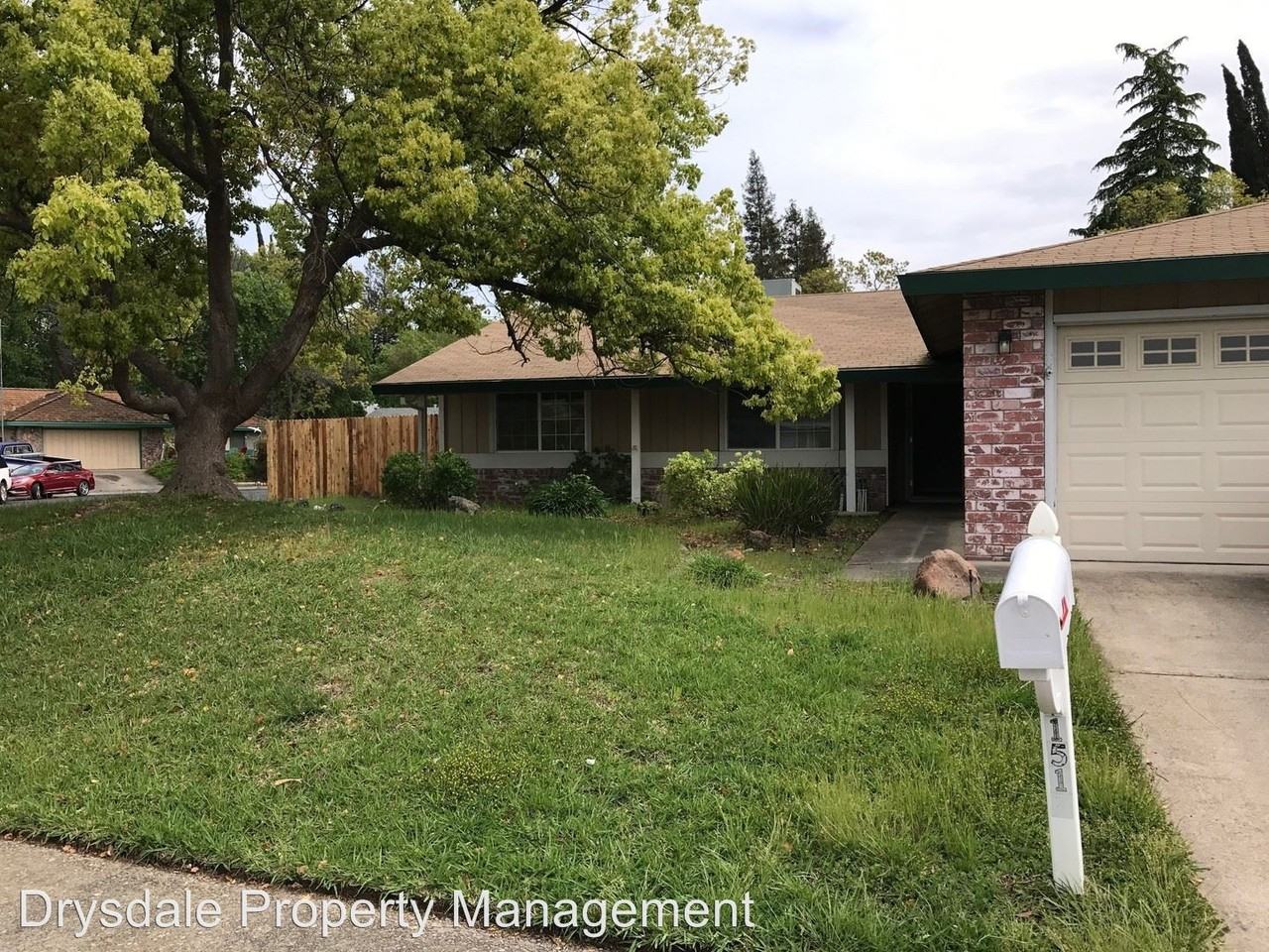 1517 Crestmont Oak Dr - Photo 2 of 11