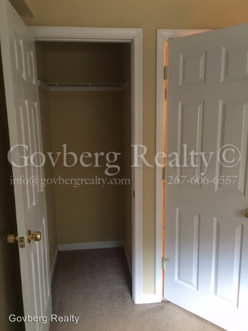 2322 N Park Avenue - Photo 2 of 12