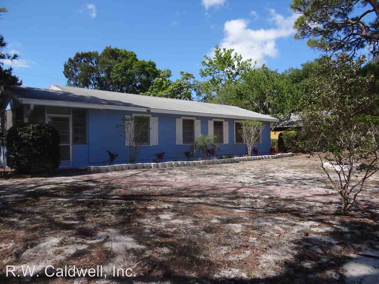 7328 7th Ave N - Photo 2 of 21