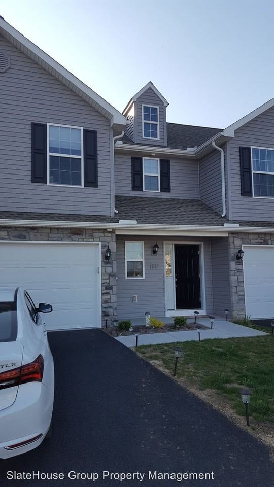 90 Cortland Crossing