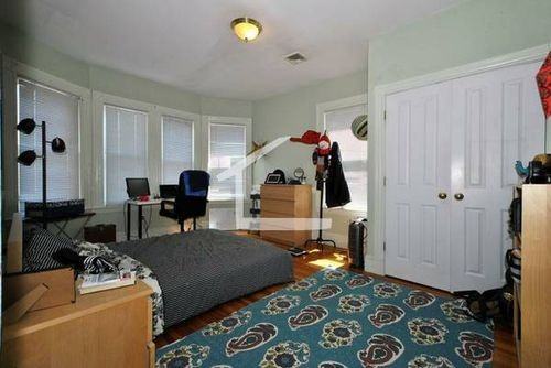 102 Cypress St #VH - Photo 2 of 8