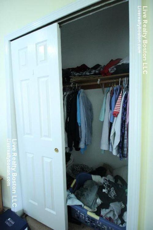 36 E Pratt St - Photo 2 of 3