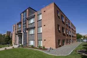 featured image of 870 Cherry St