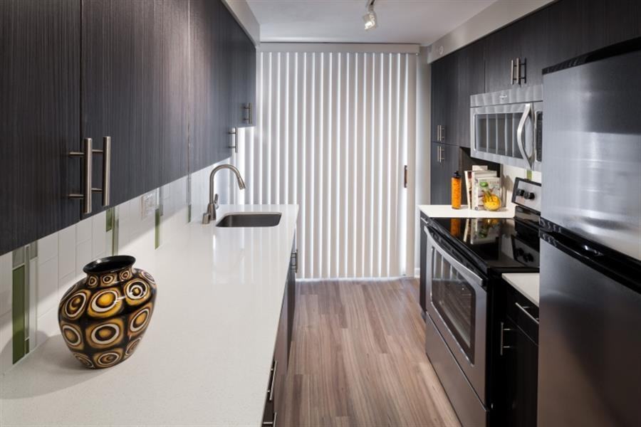 1000 Grant - Photo 2 of 86