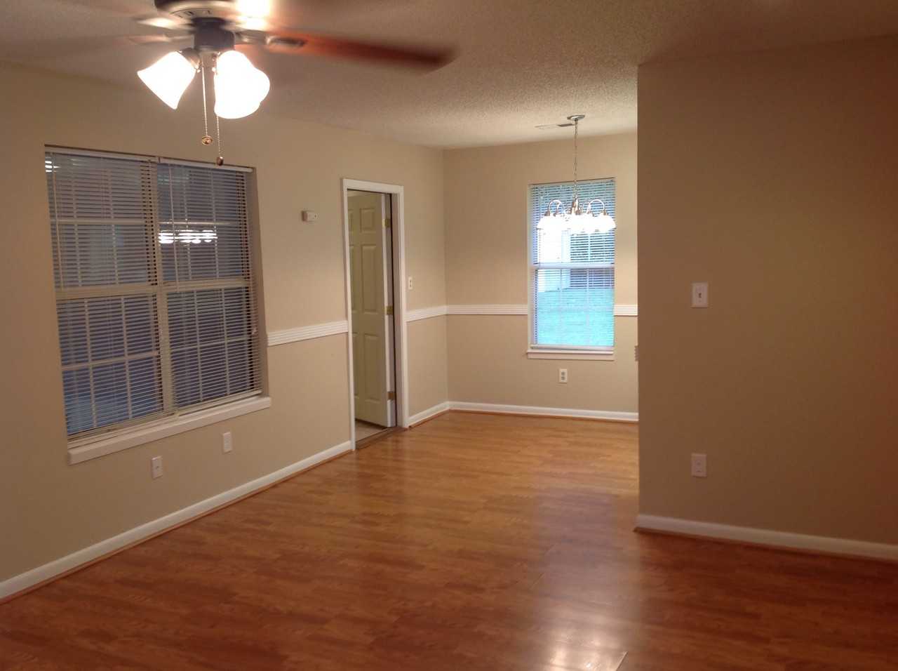 117 Whispering Pine Ln NE - Photo 3 of 6