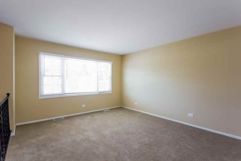 1106 Spruce St - Photo 3 of 15