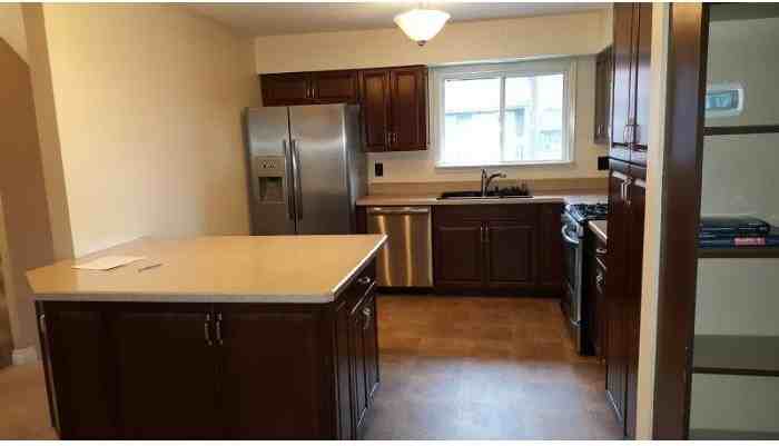 6446 Village Pkwy - Photo 3 of 20