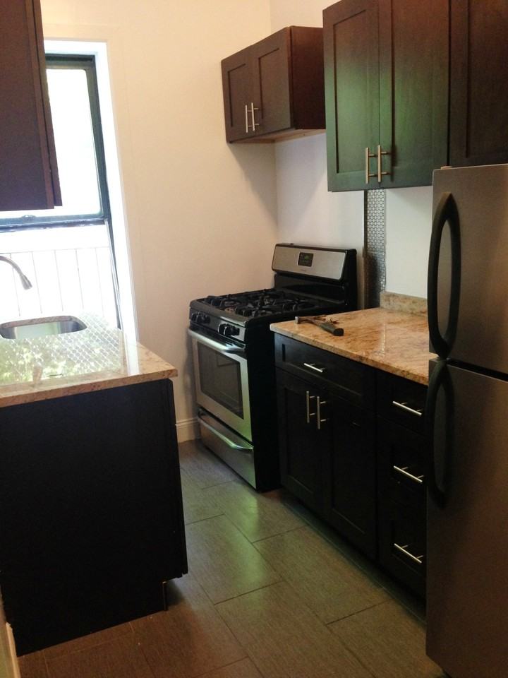 1440 5th Avenue - Photo 2 of 5