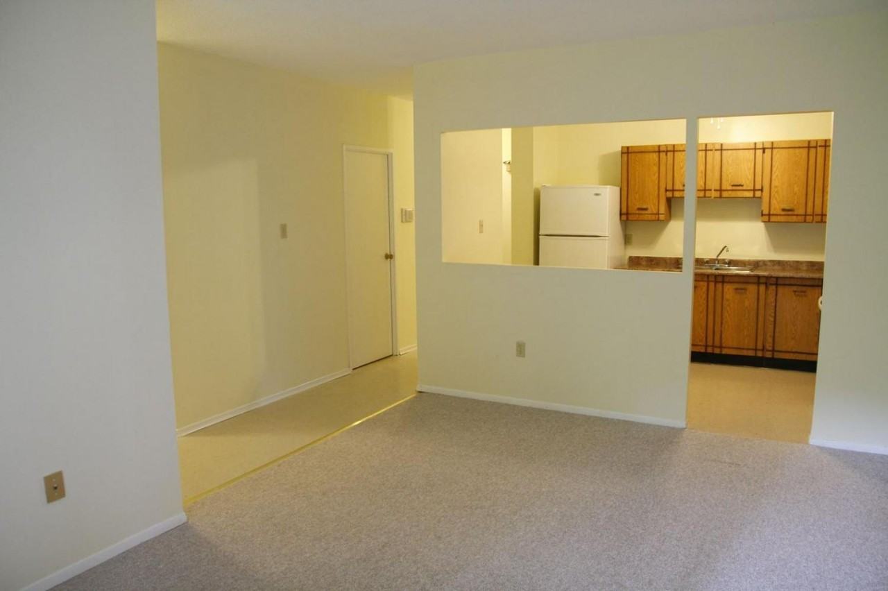 460 Highland Avenue - Photo 3 of 12