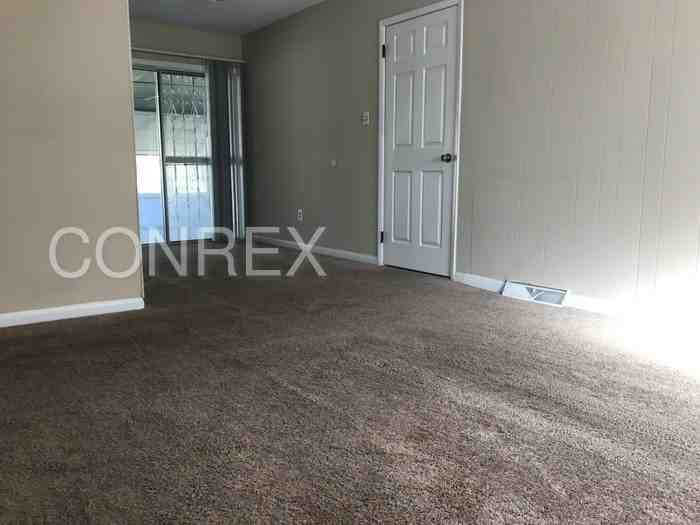 1513 Secessionville Rd - Photo 2 of 12