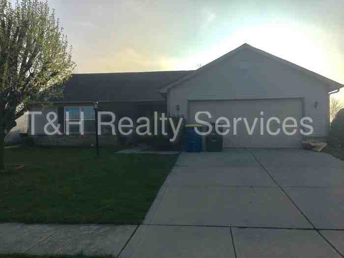 7935 Bitternut Dr - Photo 2 of 20