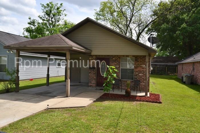 3280 Adams St - Photo 3 of 35