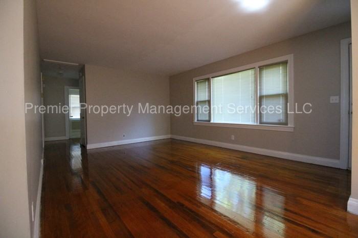 8184 Blake Ln - Photo 3 of 10