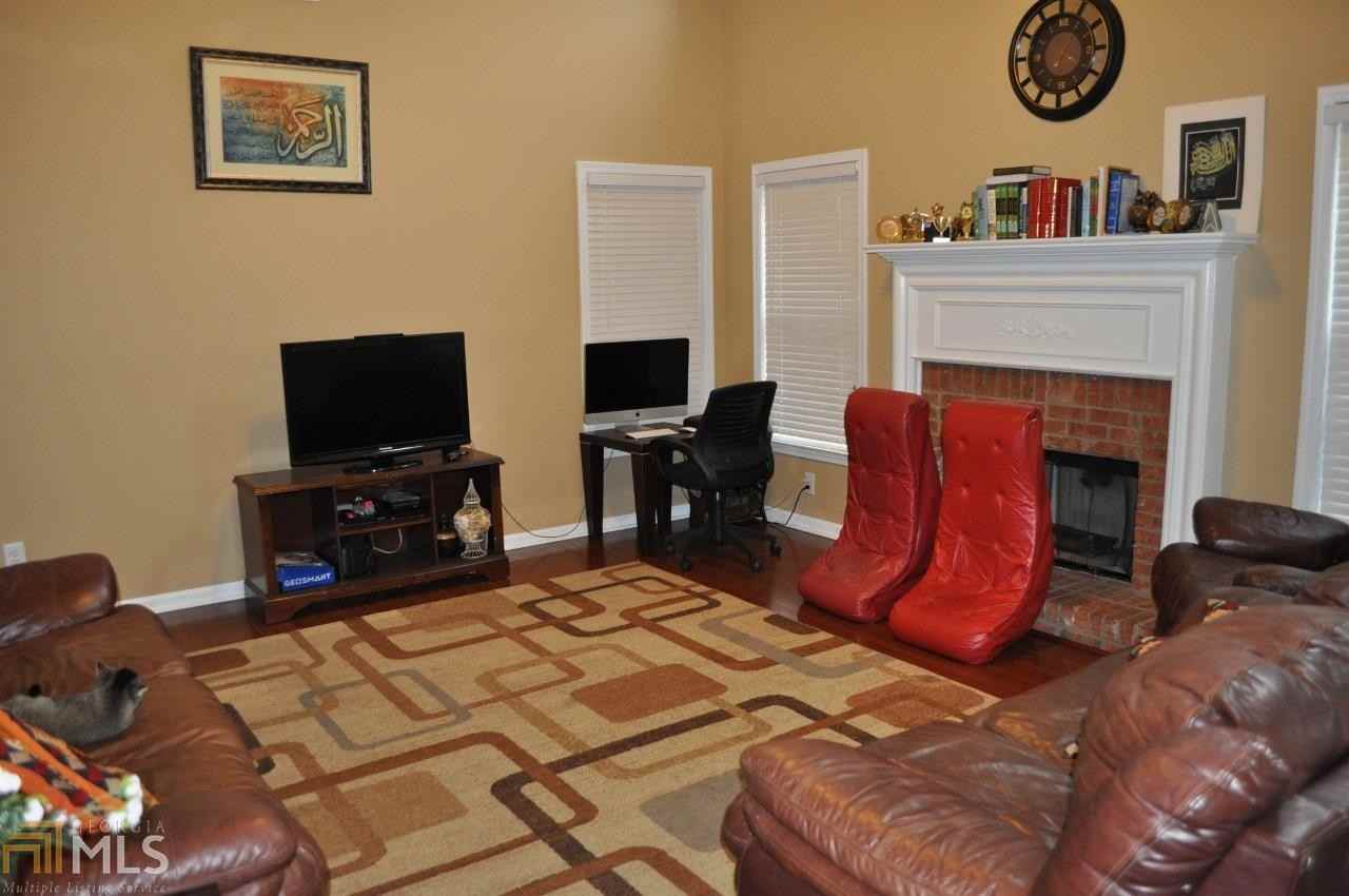 12990 Meridian Ct - Photo 2 of 22