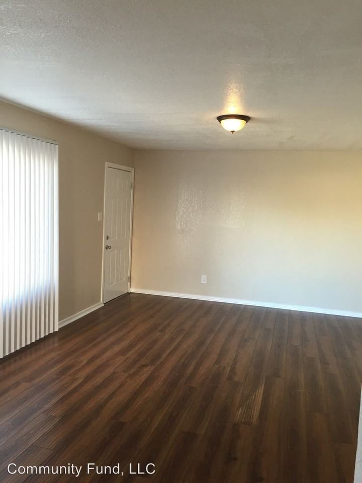 280 Sextus Rd - Photo 3 of 3