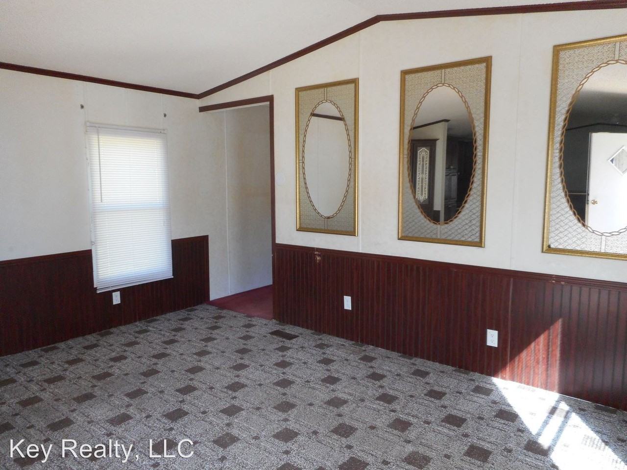 10569 LA-28 - Photo 2 of 8