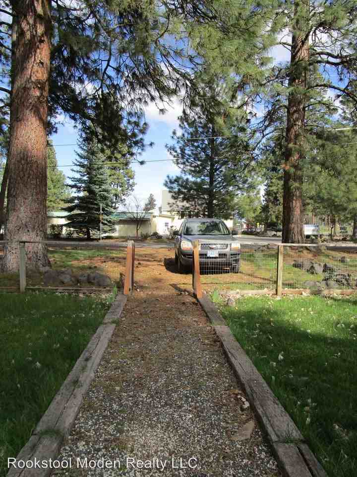 15709 OR-66 - Photo 3 of 11