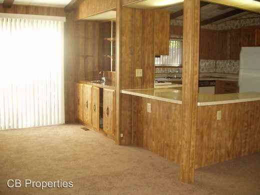 13521 W Park Dr - Photo 2 of 6