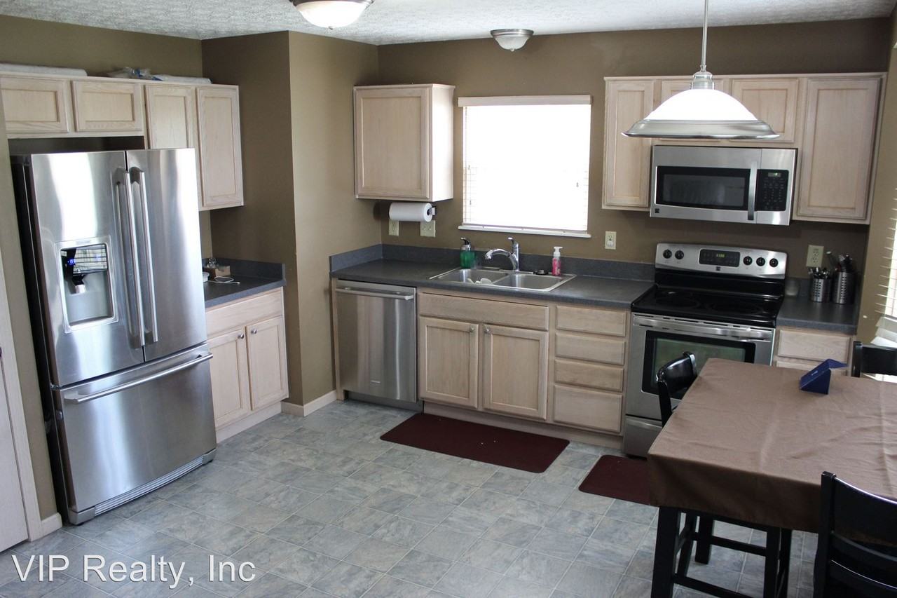 9183 Prestwick Green Dr - Photo 2 of 21