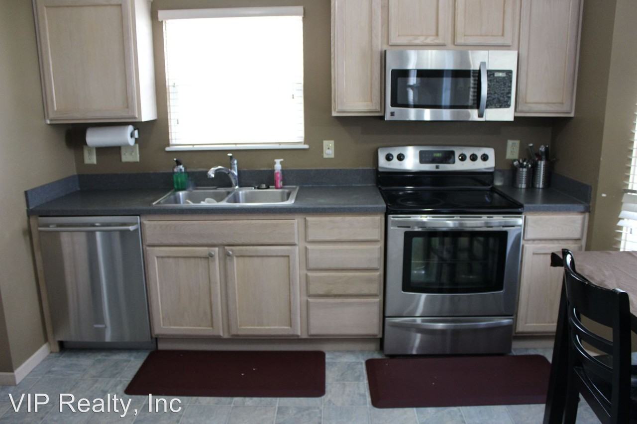 9183 Prestwick Green Dr - Photo 3 of 21