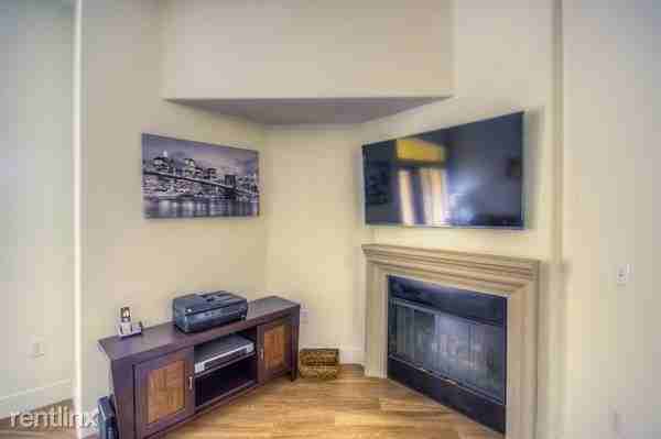 1051 Glendon Ave - Photo 3 of 20