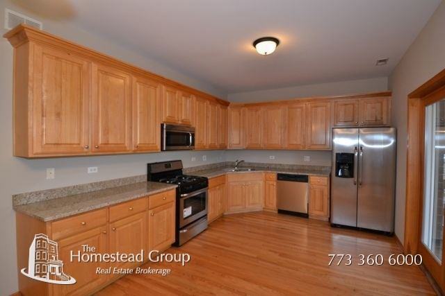 4235 N Kenmore Ave #1S - Photo 2 of 14