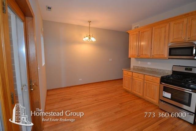 4235 N Kenmore Ave #1S - Photo 3 of 14