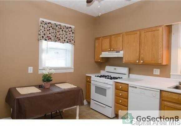 1026 W Governor St - Photo 3 of 14