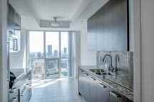 5168 Yonge St Ph202