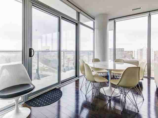 103 The Queensway South - Photo 2 of 9