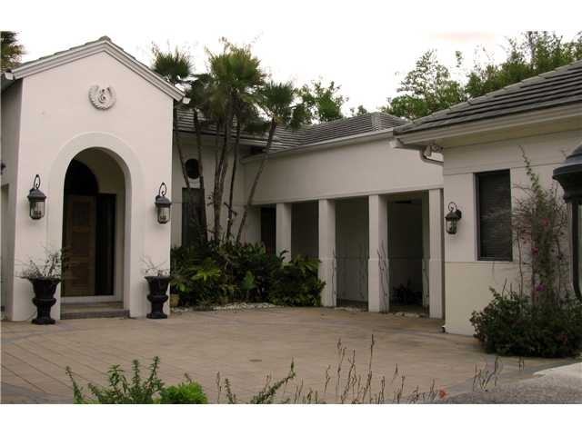 10867 Whitehawk St - Photo 2 of 9