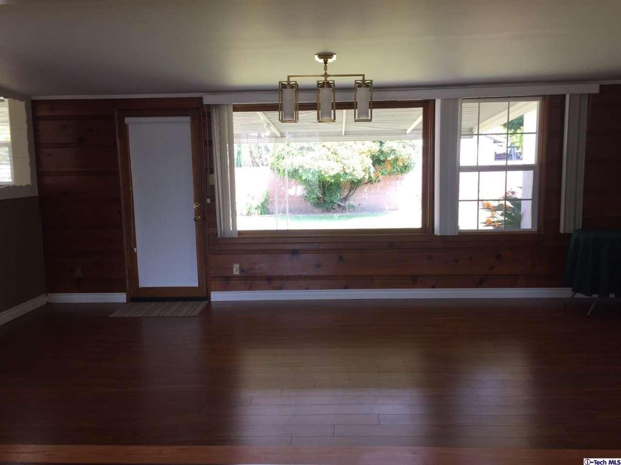 8861 Arcadia Ave - Photo 3 of 13