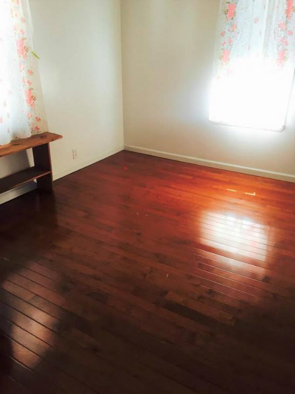 817 East 16th Street 2 - Photo 3 of 8