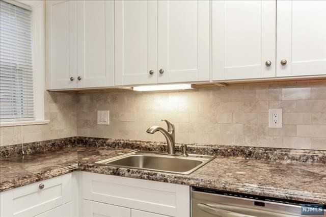 151 E Palisade Ave #F5