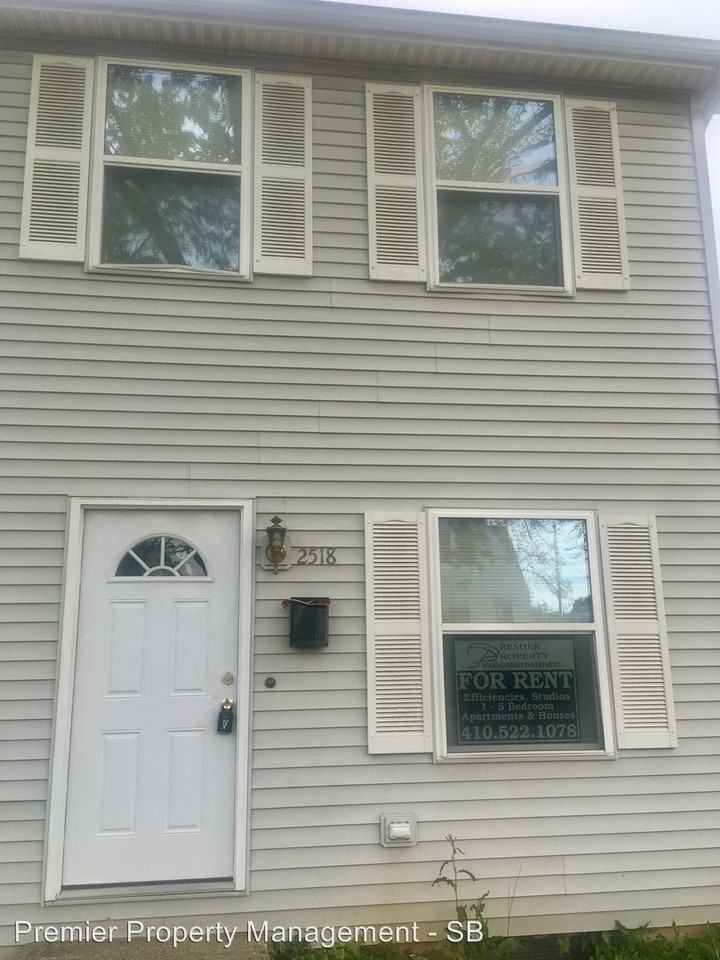 2518 Huron St - Photo 2 of 13